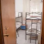Hostel Melting Pot *
