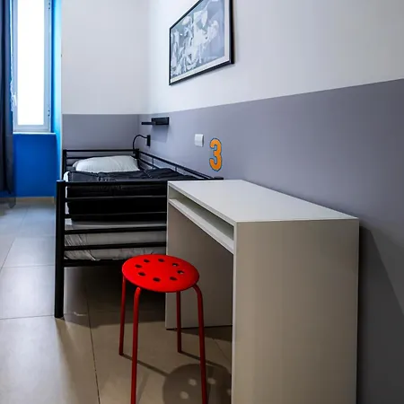 ホステル メルティング ポット ローマ