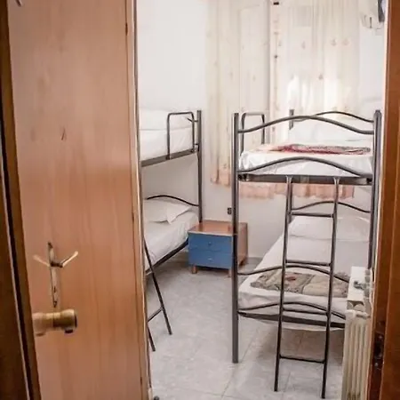 ホステル メルティング ポット *